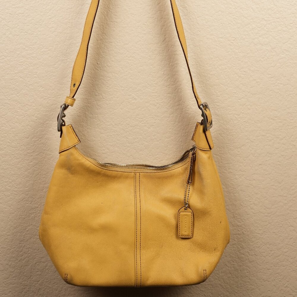 Coach Vintage Demi Legacy Handbag in Camel Leather H33 9566